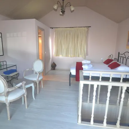 Harvest Moon Aparthotel Lixouri
