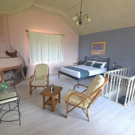 Harvest Moon Aparthotel Lixouri