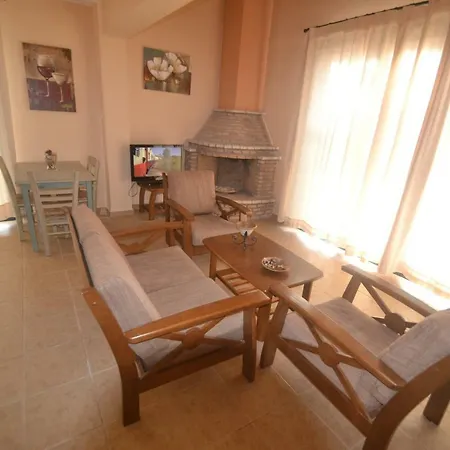 Harvest Moon Hotel de apartamente Lixouri