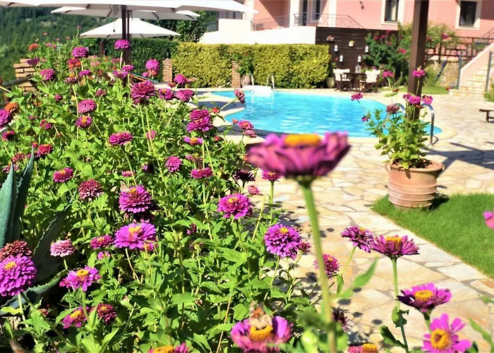 Harvest Moon Apartahotel 4*