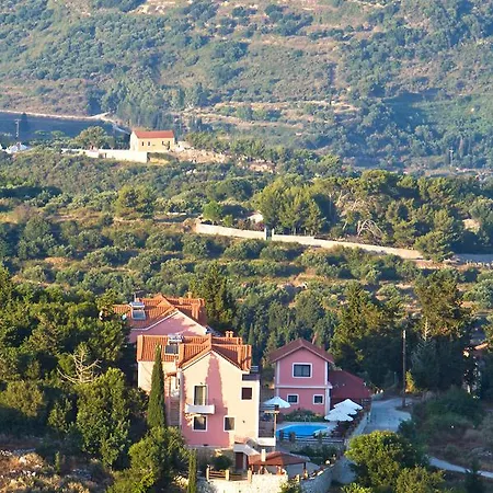 Appart hôtel Harvest Moon Lixouri